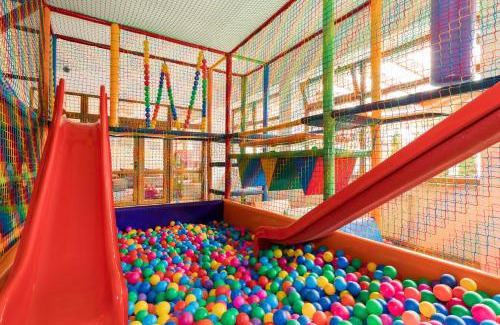 Pobierowo Cabin | Pet-Friendly Retreat at Domki Diament with Family Amenities