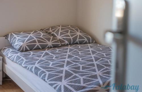 Karwienskie Bloto Drugie House | Pet-Friendly Retreat at Domki Falabay - Rated 9.9/10!