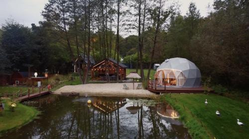 Naleczow House | Tranquil Glamping Escapes at Domki i Glamping Nałęczów