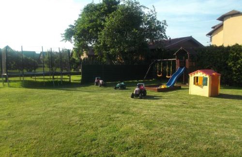Chlapowo Cabin | Pet-Friendly Retreats at Domki letniskowe U Joli - 9.4 Rating