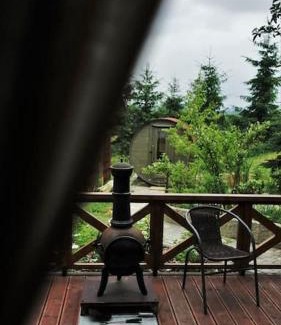 gmina Biskupice Ski Chalet | Pet-Friendly Retreat at Domki na Górniej Łące - Top Rated