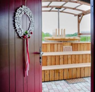 gmina Biskupice Ski Chalet | Experience Domki na Górniej Łące - Domek Słowik with Spa & Hot Tub