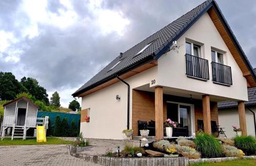 Ladek-Zdroj Apartment | Pet-Friendly Retreat at Noclegi na Słonecznym Wzgórzu