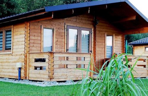 Ustrzyki Dolne Cabin | Oceanfront Getaway at Domki Na Stoku Laworty - 9.9 Rated