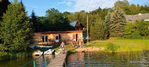 Wałcz Cabin | Domki nad jeziorem i pod lasem