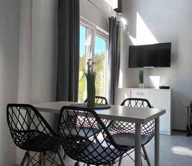 gmina Osiek House | Guest Rated 10/10: Domki nad jeziorem with Private Beach