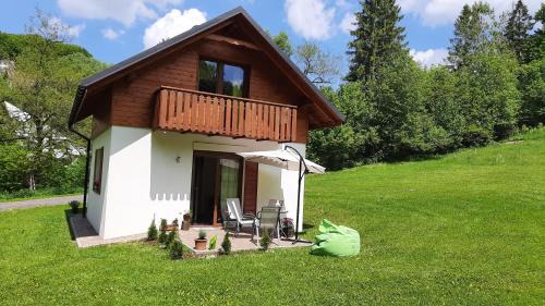 Wisla Ski Chalet | Discover Domki Partecznik Wisla: Perfect for Families & Pets