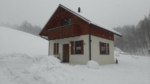 Wisla Ski Chalet | Discover Domki Partecznik Wisla: Perfect for Families & Pets