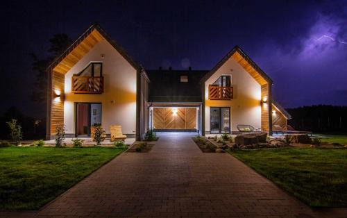 Nowy Targ Ski Chalet | Relax at Domki Szczyt Beztroski - Sauna & Jacuzzi Retreat