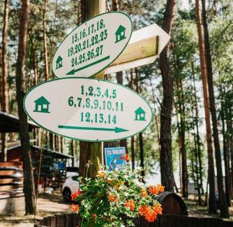 Dabie Ski Chalet | Inviting Domki-Temar Kompleks Wypoczynkowy with Ocean Views