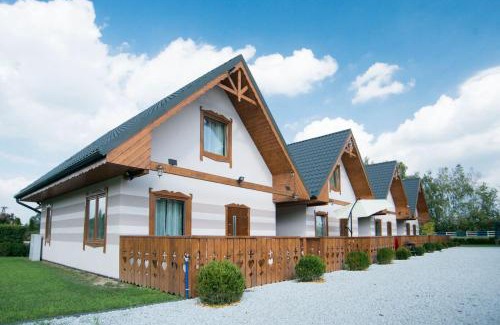Zachelmie Cabin | Unwind at Domki u Justyny: Pet-Friendly Oceanfront Retreat