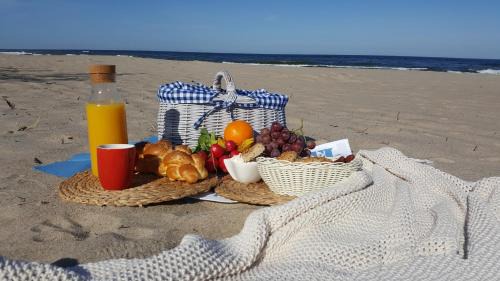Dabki Resort | Pet-Friendly Retreat at Domki u Leona: 9/10 Rated Comfort