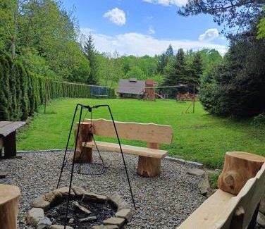 Baligrod Resort | Ideal Retreat: Domki Zacisze nad wodą - Pet & Child Friendly