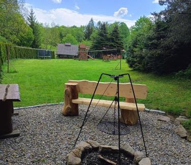 Baligrod Resort | Ideal Retreat: Domki Zacisze nad wodą - Pet & Child Friendly