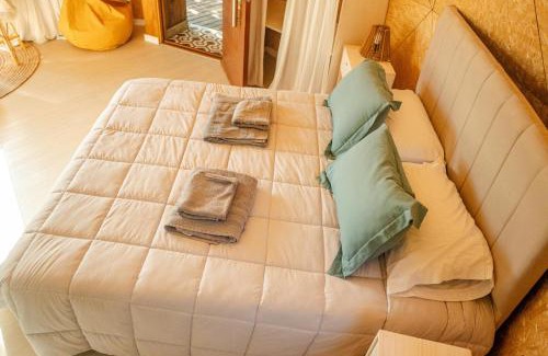 Colonia Chapadmalal House | Domo 4 - Domos Aiken Chapa Glamping en Zona Cruz del Sur Chapadmalal para 2 PAX - Hola Sur