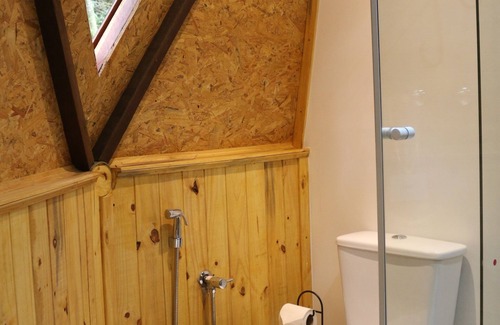 Sapucai-Mirim Ski Chalet | Relaxing Domo Geodésico with Hot Tub and Lake Views