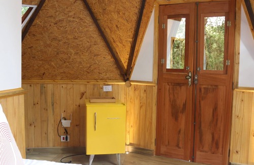 Sapucai-Mirim Ski Chalet | Relaxing Domo Geodésico with Hot Tub and Lake Views