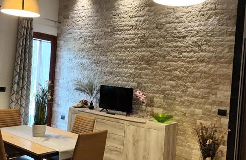 Oristano Historic Centre Apartment | Exceptional DOMO MEA: 4-Star Stay with Breakfast Included