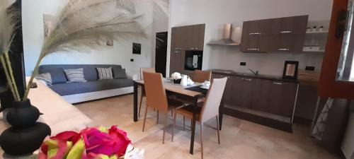 Oristano Historic Centre Apartment | Exceptional DOMO MEA: 4-Star Stay with Breakfast Included
