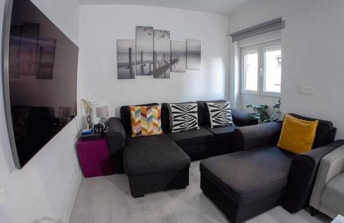 Chana Apartment | Stylish Domotic Apartment - Child-Friendly & Highly Rated