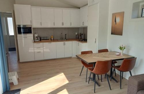 Utrecht House | Family-Friendly Domstad Resort Utrecht with Kitchen Amenities