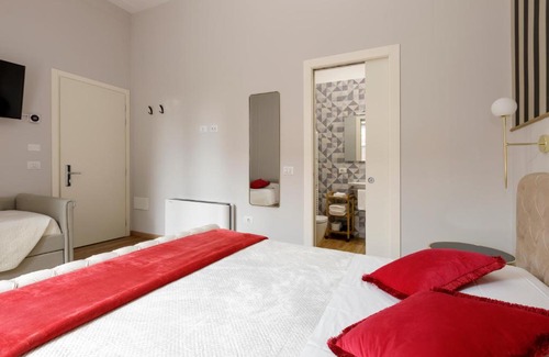 Cittadella House | Unforgettable Stays at Domus 44 Rooms - Guest Rated 10/10
