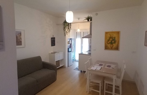 Appio Latino Apartment | Exceptional Stay at Domus Appio Latino Near Metro & Park