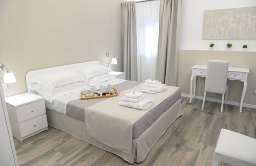 Montescaglioso Bed & Breakfast | Cozy DOMUS DAMS BED AND BREAKFAST with Kitchen & Breakfast