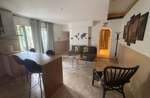 Autun House | Inviting Domus de la Pierre: Pet-Friendly Family Getaway
