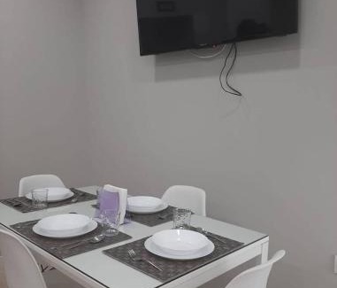 Merida Old Town Apartment | Elegant Domus Deorum: 200m from Teatro Romano, Child-Friendly