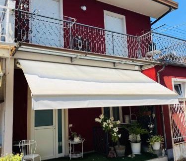 Sesto Calende Apartment | Domus Eleonora tra Laghi e Malpensa MXP