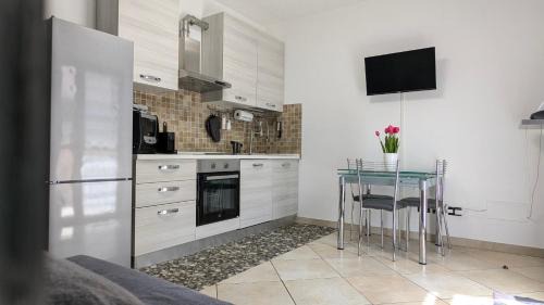 Ciampino Apartment | Unforgettable Stay at DOMUS Emy with Garden in Ciampino