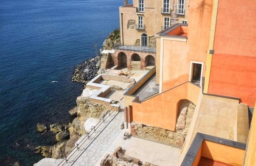 Licola Apartment | Cozy Domus Januarius Apartment Near the Sea in Pozzuoli
