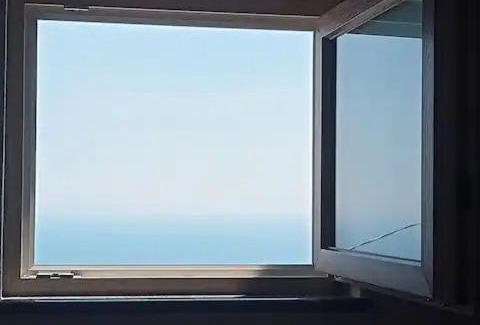 San Michele Apartment | Inviting Domus Julia: Oceanfront Retreat with Breakfast