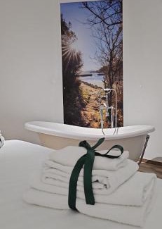 Gianola Apartment | Experience Domus Mamurra: Pet-Friendly & Oceanfront Retreat