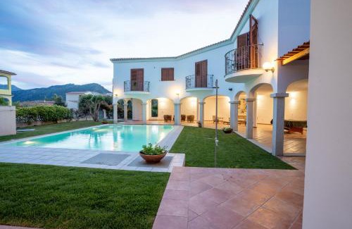 Posada Apartment | Discover Domus Meravizosas: Family-Friendly Oceanfront Retreat