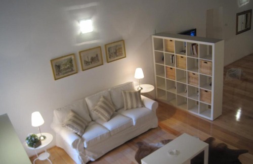 Navona House | Domus Nymphae: 4-Star Haven with Top Ratings & Family Amenities