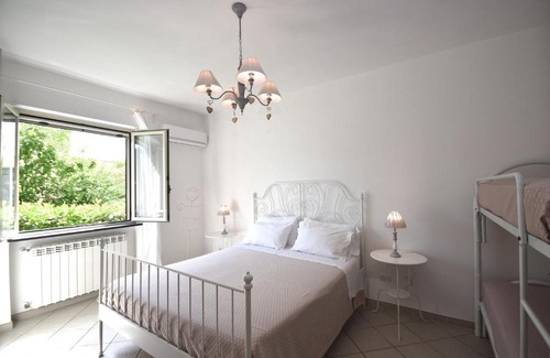 Policastro Bussentino Bed & Breakfast | Pet-Friendly Domus Olea with Exceptional 9.1 Rating