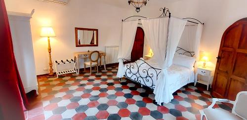 Sant'Anatolia di Narco Bed & Breakfast | Discover Domus Petrae: Family-Friendly Retreat with Kitchen