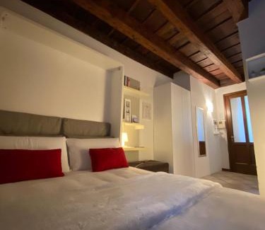 Citta Alta House | Domus Solarii Holiday Home