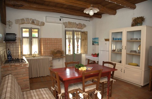 San Giovanni Suergiu House | Beachside Domusantiga Apartments with Ocean View & Spa