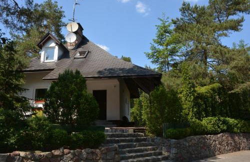 Pobierowo House | Pet-Friendly Haven: Domyletnie Pobierowo Awaits You
