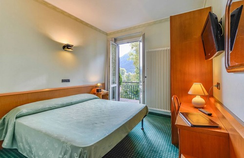 Lecco Hotel | Comfortable Stays at Don Abbondio with Breakfast Included