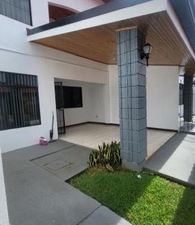 Alajuela Apartment | Discover Don Carlos Place: 4-Star Comfort & Dining