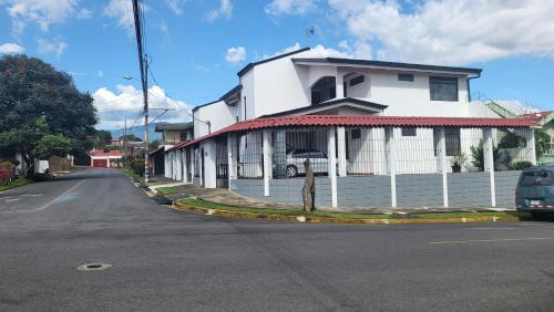 Alajuela Apartment | Unforgettable Stays at Don Carlos Place - 10/10 Rated!
