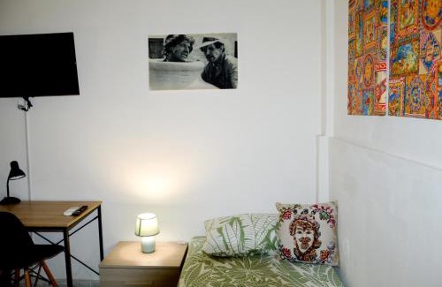 Messina House | Discover Don Mimí l'affittacamere: Family-Friendly Stay