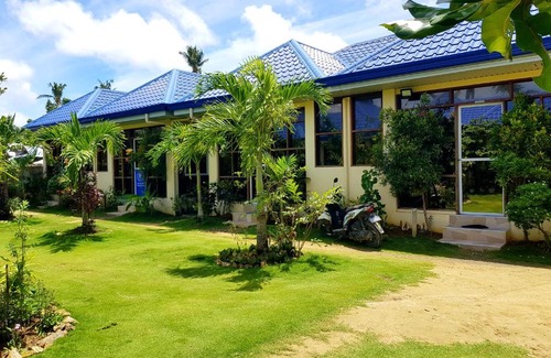 General Luna Bed & Breakfast | Pet-Friendly Stay at Don Remegio Villas Siargao
