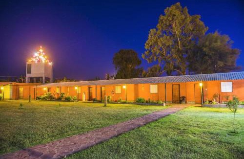 Villa Union Bed & Breakfast | Pet-Friendly Retreat at Don Remo with Pool & Hot Tub
