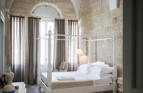 San Cassiano Bed & Breakfast | Indulge at Don Totu: Guest Rated 10/10 with Ocean Views