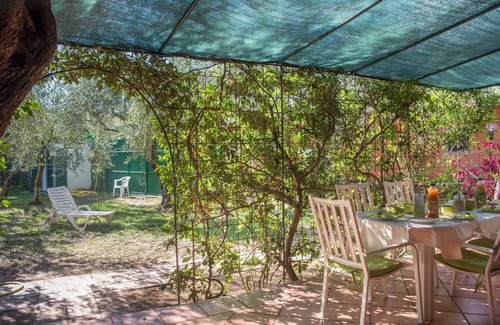 Villammare House | Donata: Inviting Holiday Home Steps from the Beach